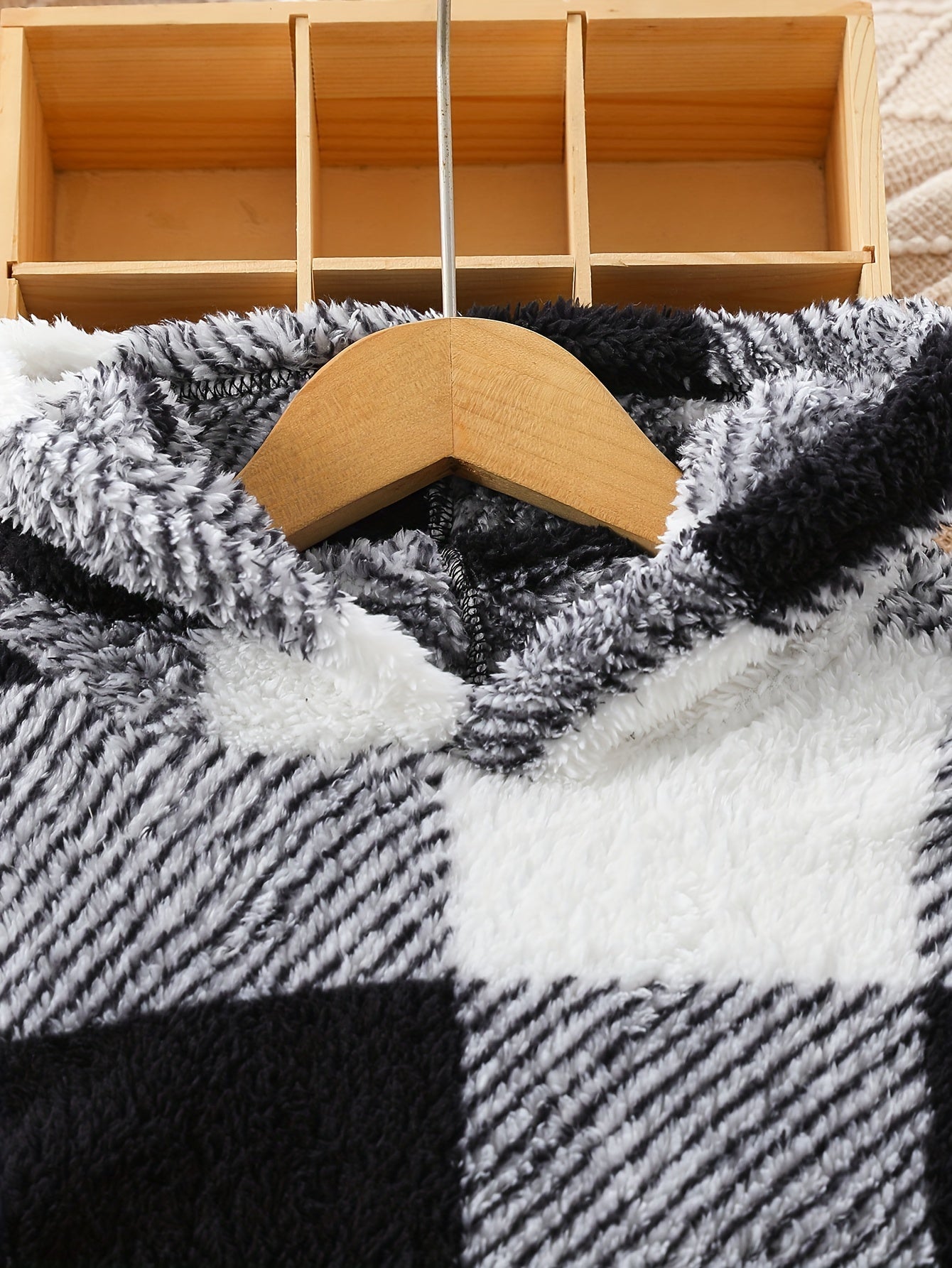 Plaid Long Sleeve Hooded Dress Girls Comfy Dress Fall Winter Christmas Gift - Veloxea