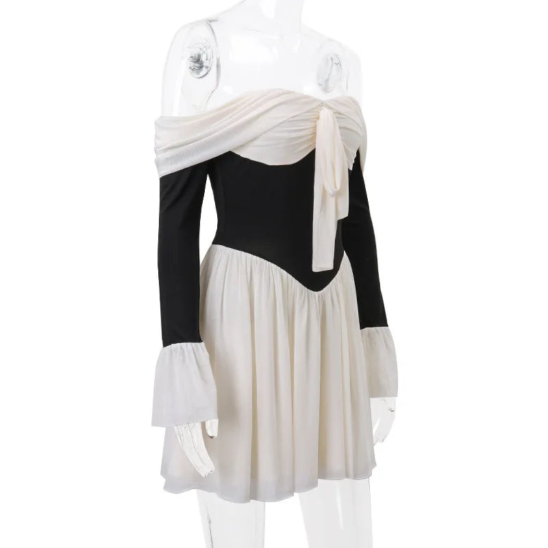 Elegant Strapless Backless Sexy Mini Dress For Women New Off-shoulder Long Flare Sleeve Pleated Club Party Dress