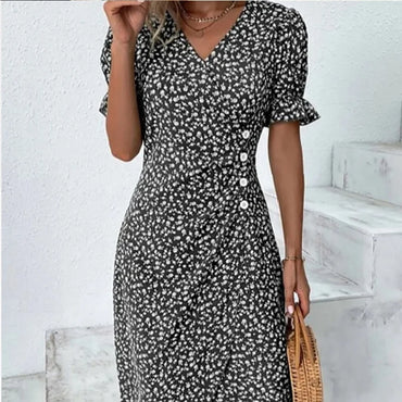 Sweet Wind Sleeveless Dress Summer Halter-top Pure Color Sash a Short Skirt