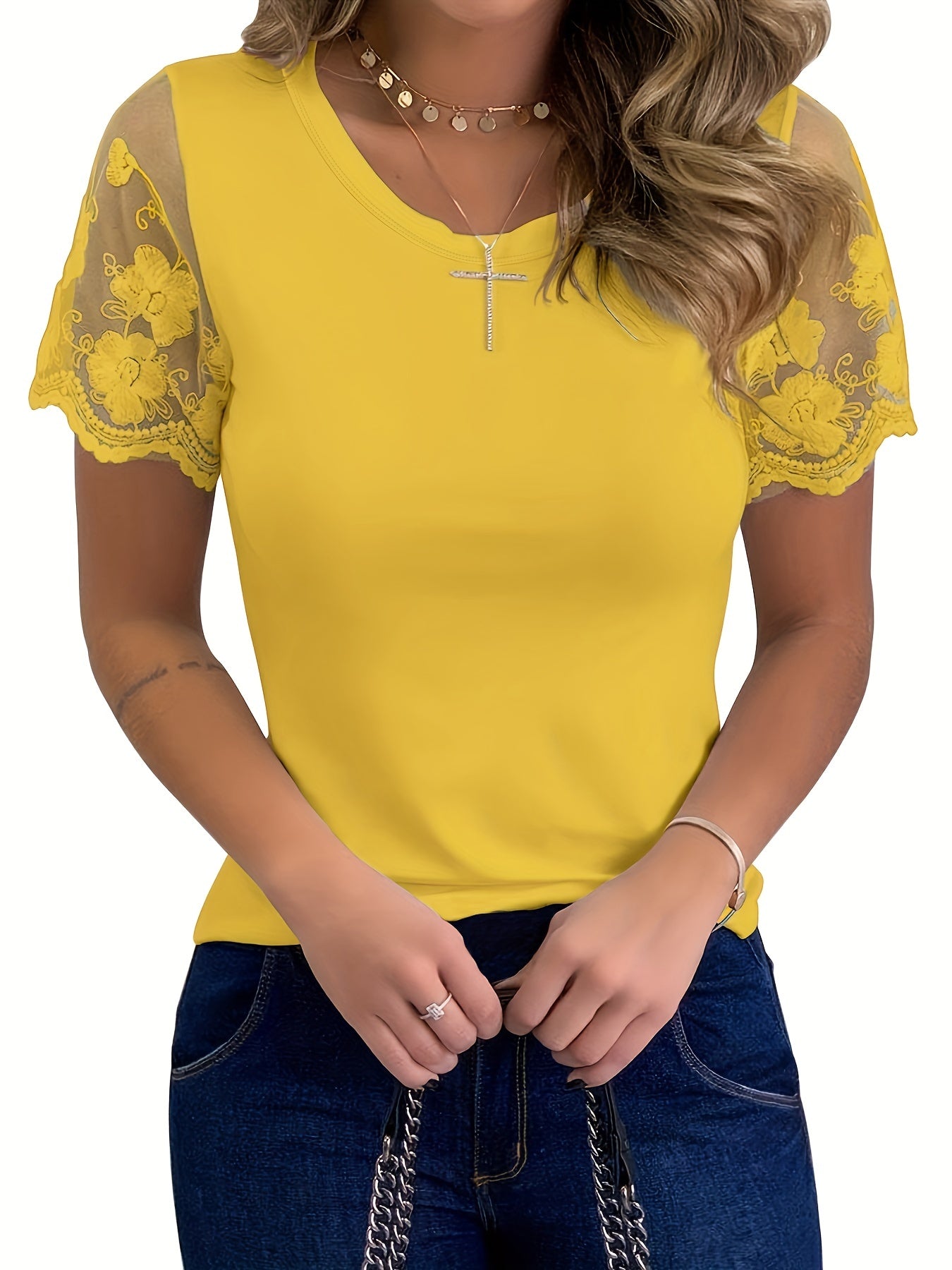 Women's T-Shirt Elegant Lace Short Sleeve Cut Out Crew Neck Loose Casual Summer T-Shirt